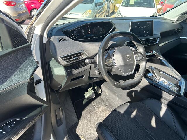 PEUGEOT 3008 ALLURE 1.5 HDI AUTO SPANISH LHD IN SPAIN 36000 MILES SUPER 2018